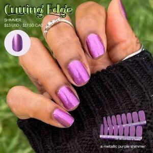 B2G1 CUTTING EDGE Color Street Nail Strips